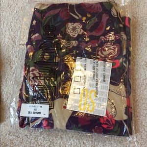 NWT 🐰Bunny LuLaRoe Leggings.